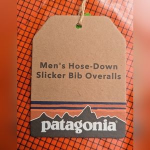 Patagonia Men's Hose-Down Slicker Bib Overalls SZ M NWT Workwear